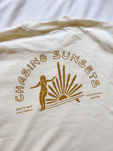 Chasing Sunsets Women's Crop Tee